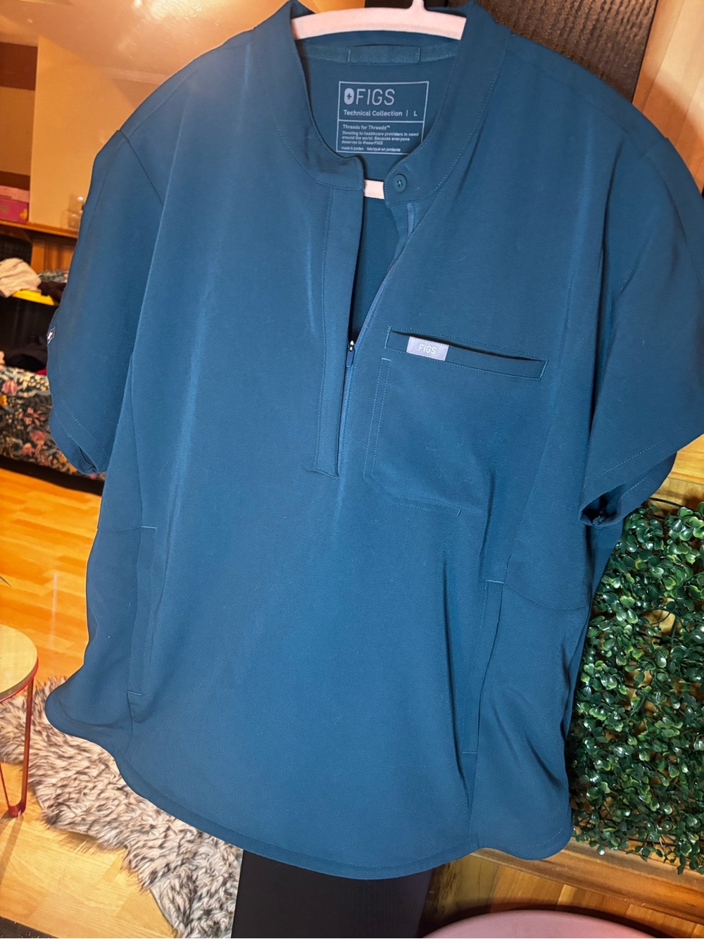 L FIGS Montex Caribbean Blue Short Sleeve Scrub Top